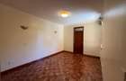 5 Bed Townhouse with En Suite in Kileleshwa - 17