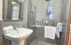 Serviced 2 Bed Apartment with En Suite in Spring Valley - 6