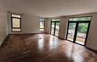 5 Bed Townhouse with En Suite at Lavington Green - 12