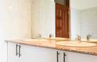 5 Bed Townhouse with En Suite at Katani - 12