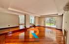 4 Bed Townhouse with En Suite in Runda - 3