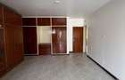 4 Bed Townhouse with En Suite in Westlands Area - 9