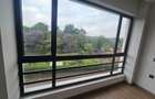 2 Bed Apartment with En Suite at Riverside Drive - 5