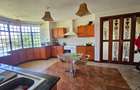 5 Bed House with En Suite in Runda - 18