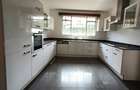 4 Bed Villa with En Suite in Rosslyn - 18