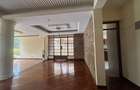 5 Bed Villa with En Suite at Lavington - 6