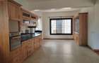 5 Bed Townhouse with Garden at Easy Access To Peponi Road - 9