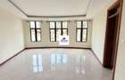 3 Bed Apartment with En Suite in Westlands Area - 8