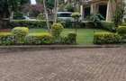 5 Bed Townhouse with En Suite at Lavington - 5