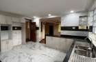 5 Bed Townhouse with En Suite in Lavington - 5