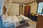 Serviced 1 Bed Apartment with Swimming Pool in Riverside - 11
