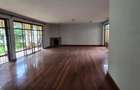 5 Bed Townhouse with En Suite at James Gichuru - 8