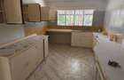 5 Bed House with En Suite at Lavington Green - 5