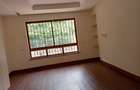 5 Bed House with En Suite at Kyuna - 9