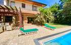 5 Bed Townhouse with En Suite in Rosslyn - 8