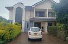 4 Bed Townhouse with En Suite at Near Isk - 1