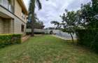 5 Bed Townhouse with En Suite in Lavington - 4