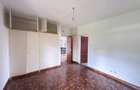 4 Bed Townhouse with En Suite in Lavington - 9