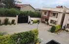4 Bed Villa with En Suite at Near Gateway Mall - 16