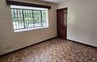 5 Bed Townhouse with En Suite at Lavington Green - 10