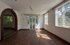 5 Bed Townhouse with En Suite in Rosslyn - 18