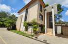 5 Bed Villa with En Suite in Lavington - 1