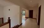 5 Bed Townhouse with En Suite in Lavington - 10