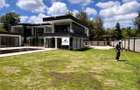 6 Bed Villa with En Suite in Nyari - 5