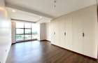 3 Bed Apartment with En Suite in Brookside - 5