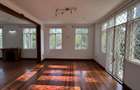 5 Bed Townhouse with En Suite in Rosslyn - 7