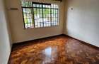 3 Bed Apartment with En Suite at Lavington - 10