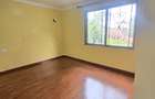 5 Bed Townhouse with En Suite at Lavington Green - 12