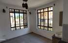 4 Bed House with En Suite at Rimpa - 9