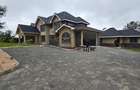5 Bed Townhouse with En Suite at Windy Ridge - 2
