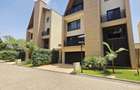 5 Bed Townhouse with En Suite in Lavington - 1