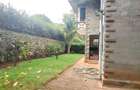 4 Bed Townhouse with En Suite at Lavington - 4