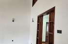 4 Bed House with En Suite in Lavington - 13