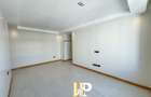 4 Bed Apartment with En Suite in Spring Valley - 12