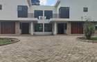 4 Bed Villa with En Suite at Kuwinda - 20