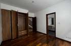 5 Bed Townhouse with En Suite in Lavington - 14