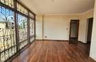 5 Bed House with En Suite in Lavington - 12