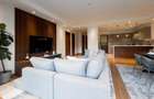 3 Bed Apartment with En Suite in Riverside - 12