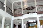 6 Bed House with En Suite in Nyari - 17