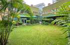 4 Bed Townhouse with En Suite at Riverside Drive - 4