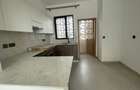 2 Bed Apartment with En Suite in Brookside - 9