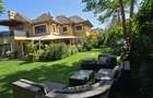 5 Bed House with En Suite at Mimosa Drive - 5