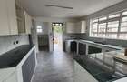 4 Bed House with En Suite at Forest Line Road - 5