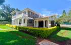 5 Bed House with En Suite in Runda - 1