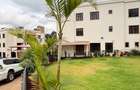 4 Bed Townhouse with En Suite in Spring Valley - 16