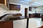 4 Bed Townhouse with En Suite at Close To Isk - 6